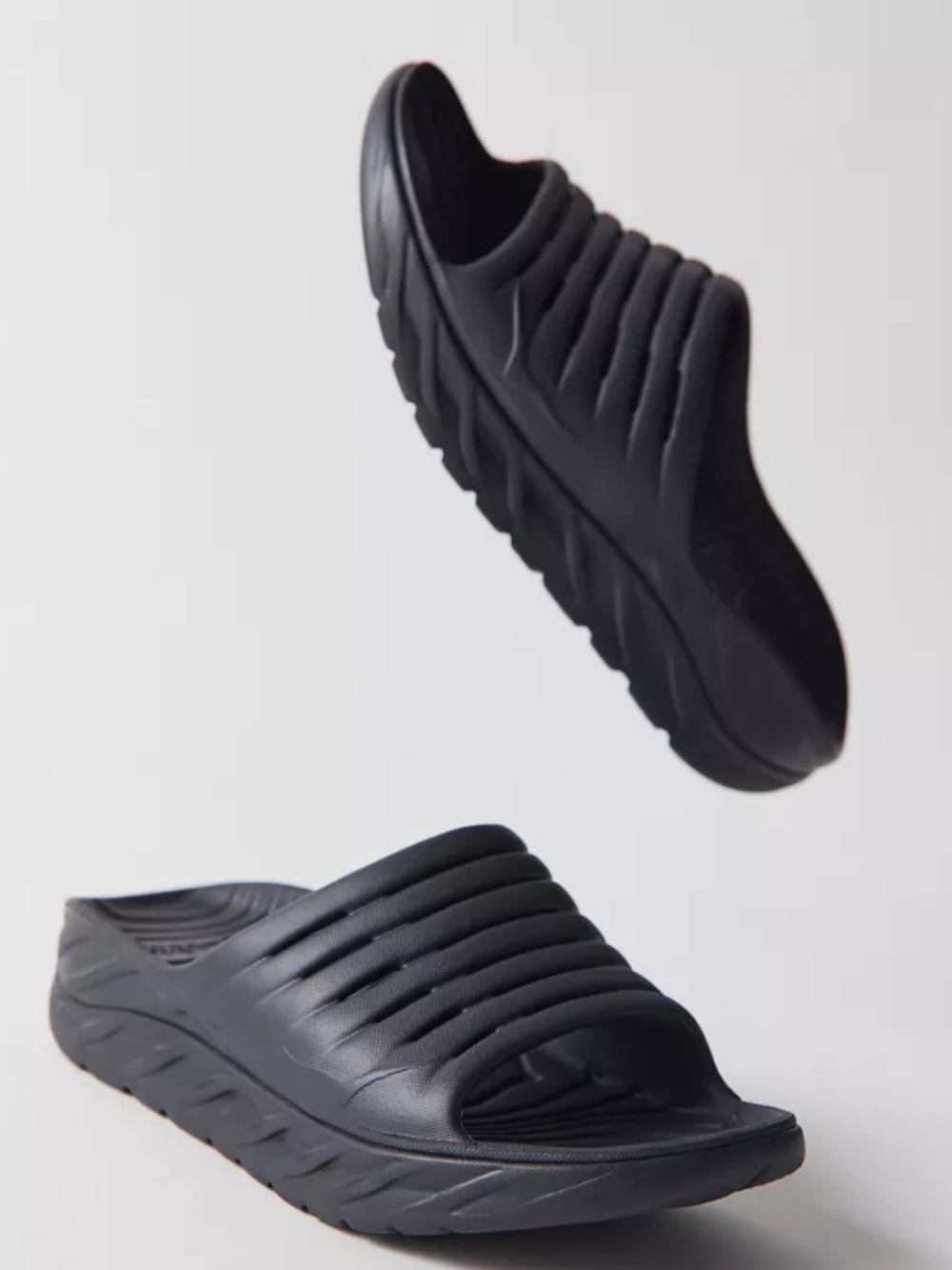Hoka Ora recovery men size 7 one One Black Slip-On Slide Sandals
